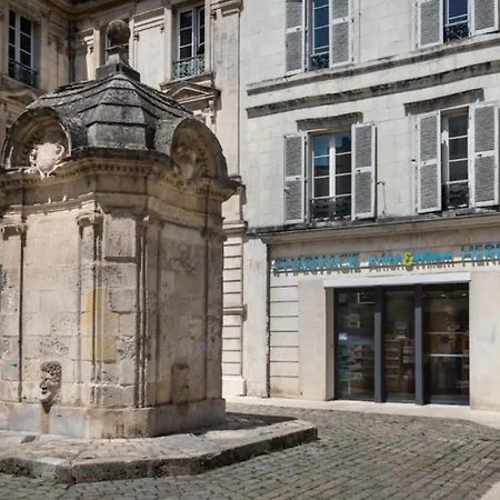 Les Apparts De Charly Duplex Cosy Au Marche Hyper Centre La Rochelle Tout A Pied Luaran gambar